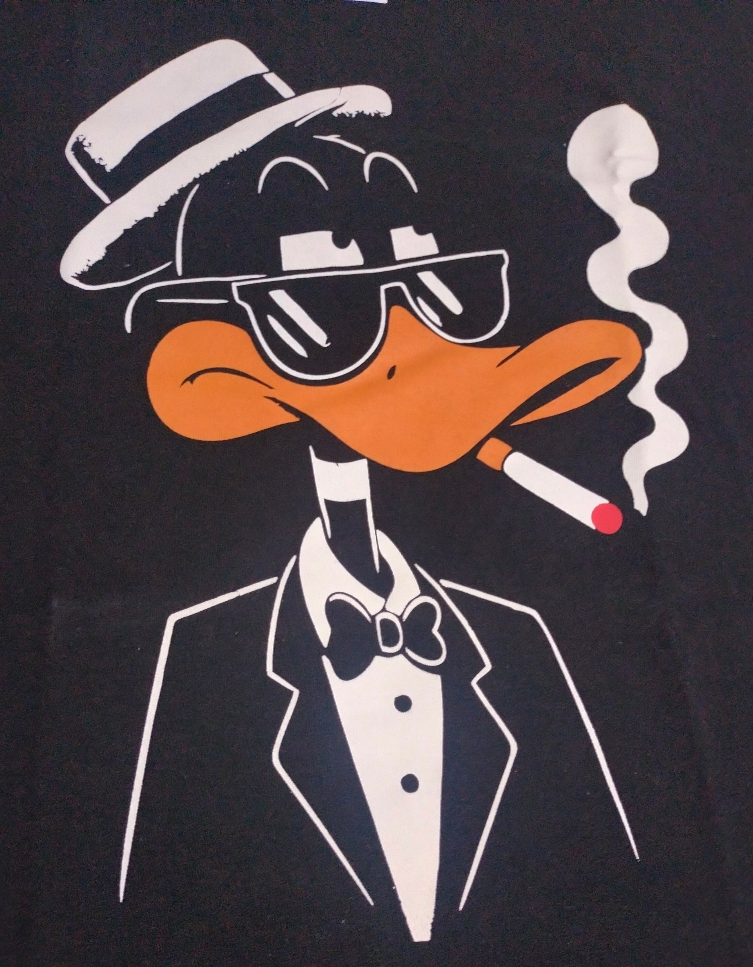 Playera Pato Lucas.